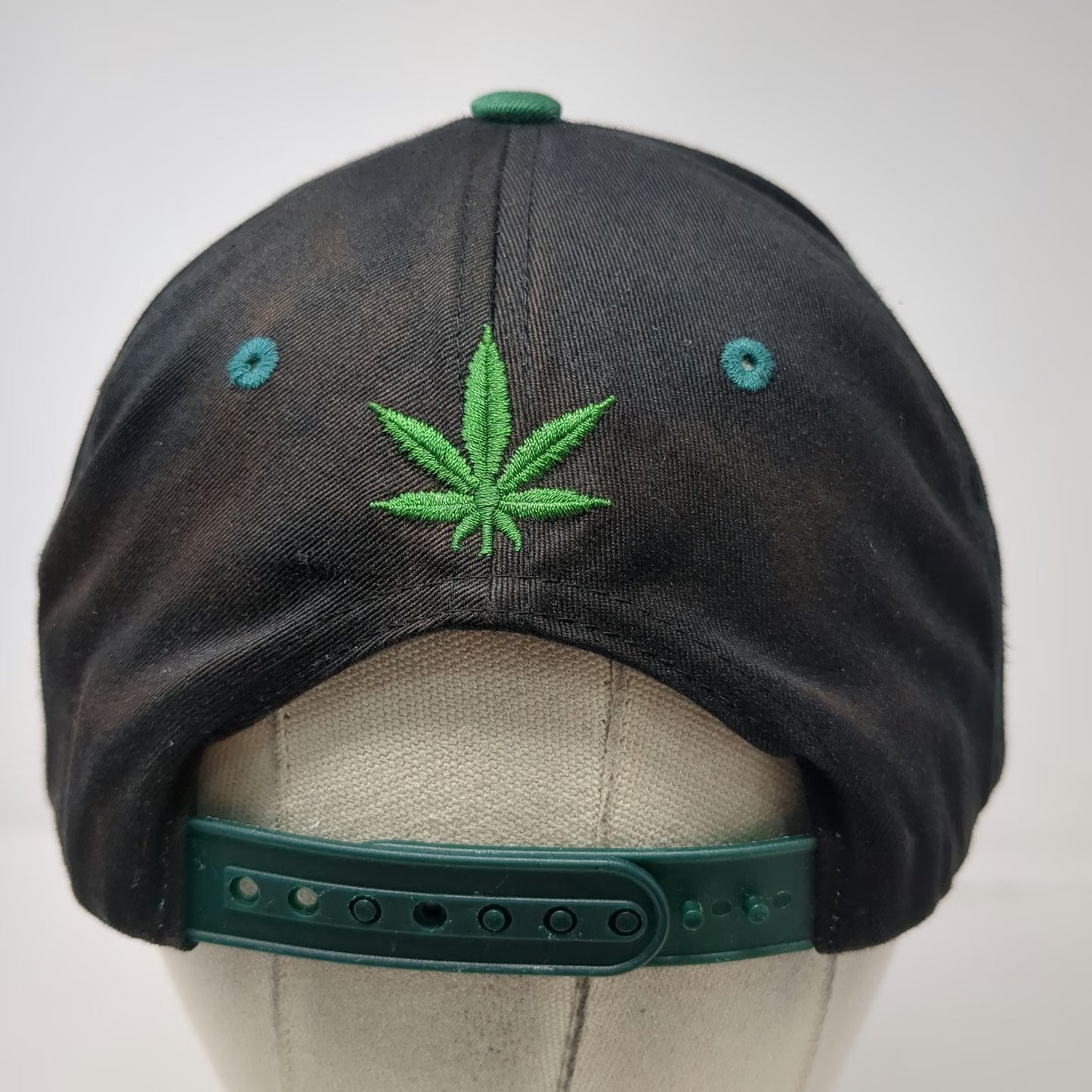 MT Fashions Snapback Black Hat One Size Marijuana Leaf Floral Pattern Flat Bill