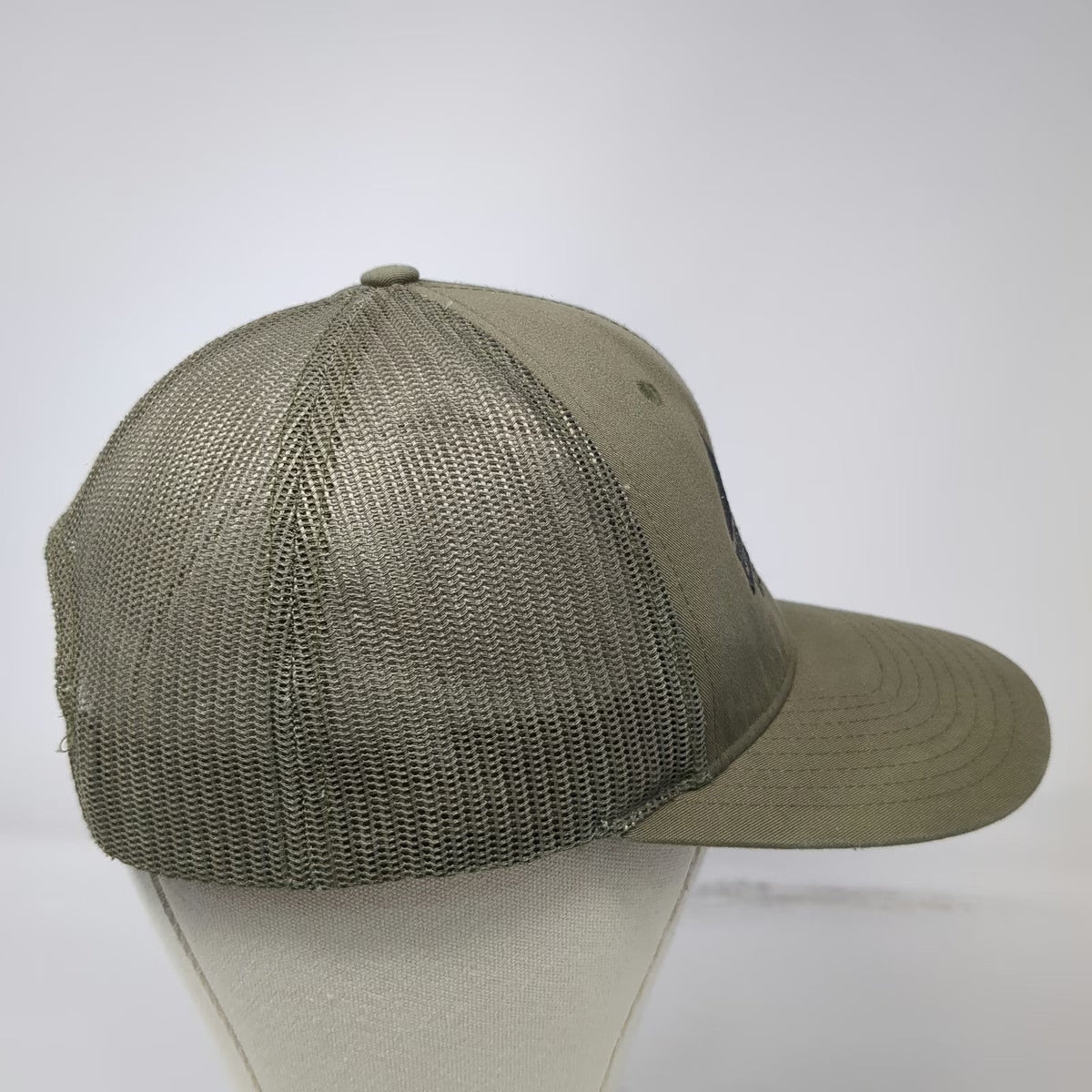 Richardson 115 Trucker Hat Green L Premier Aggregates Mesh Back Snapback