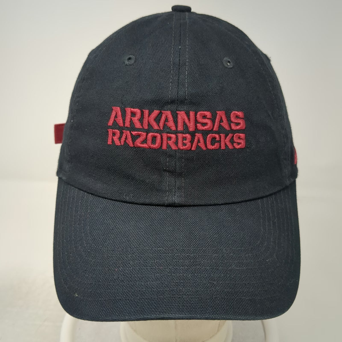 Nike Arkansas Razorbacks NCAA Cap Black OS Heritage86 Slideback Logo Hat Swoosh