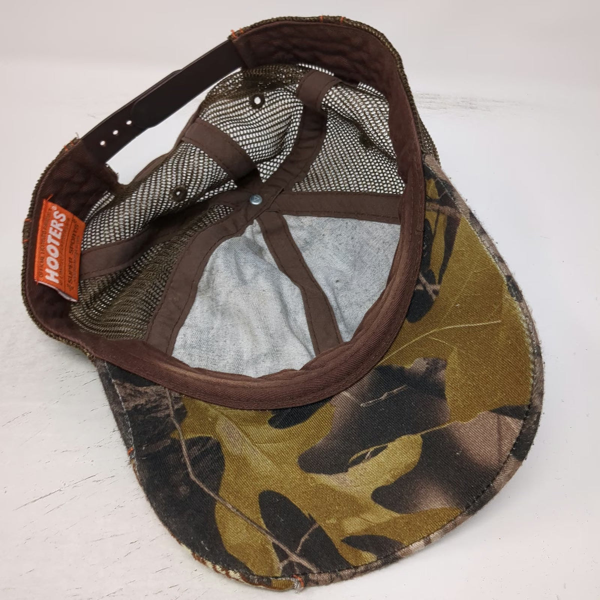 Hooters Trucker Hat Brown Orange One Size Camo Snapback Mesh Owl Letter H