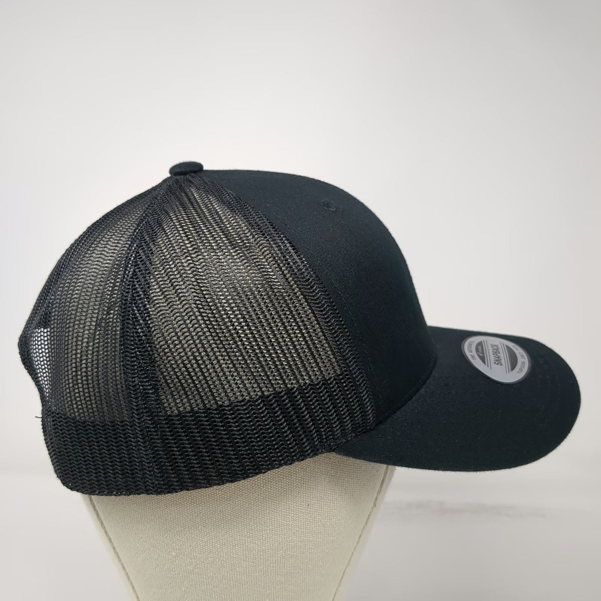 Yupoong Trucker Hat Black One Size Snapback Mesh Back Peak JCB Logo Structured