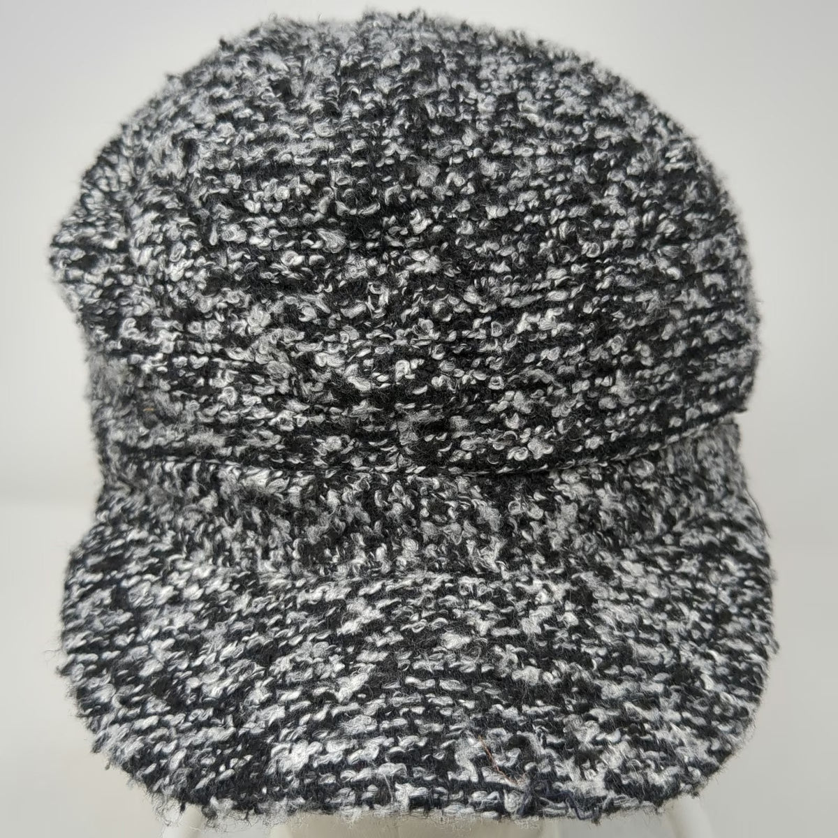 Apt. 9 Army Cap Gray Black White One Size Boucle Textured Knit Lined Cadet Hat