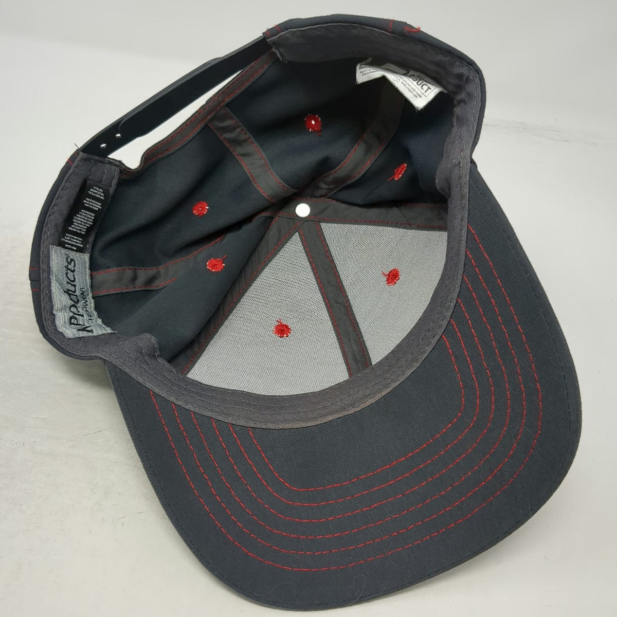 K-Products Snapback Gray Red One Size Snap-on Contrast Stitching Structured Hat