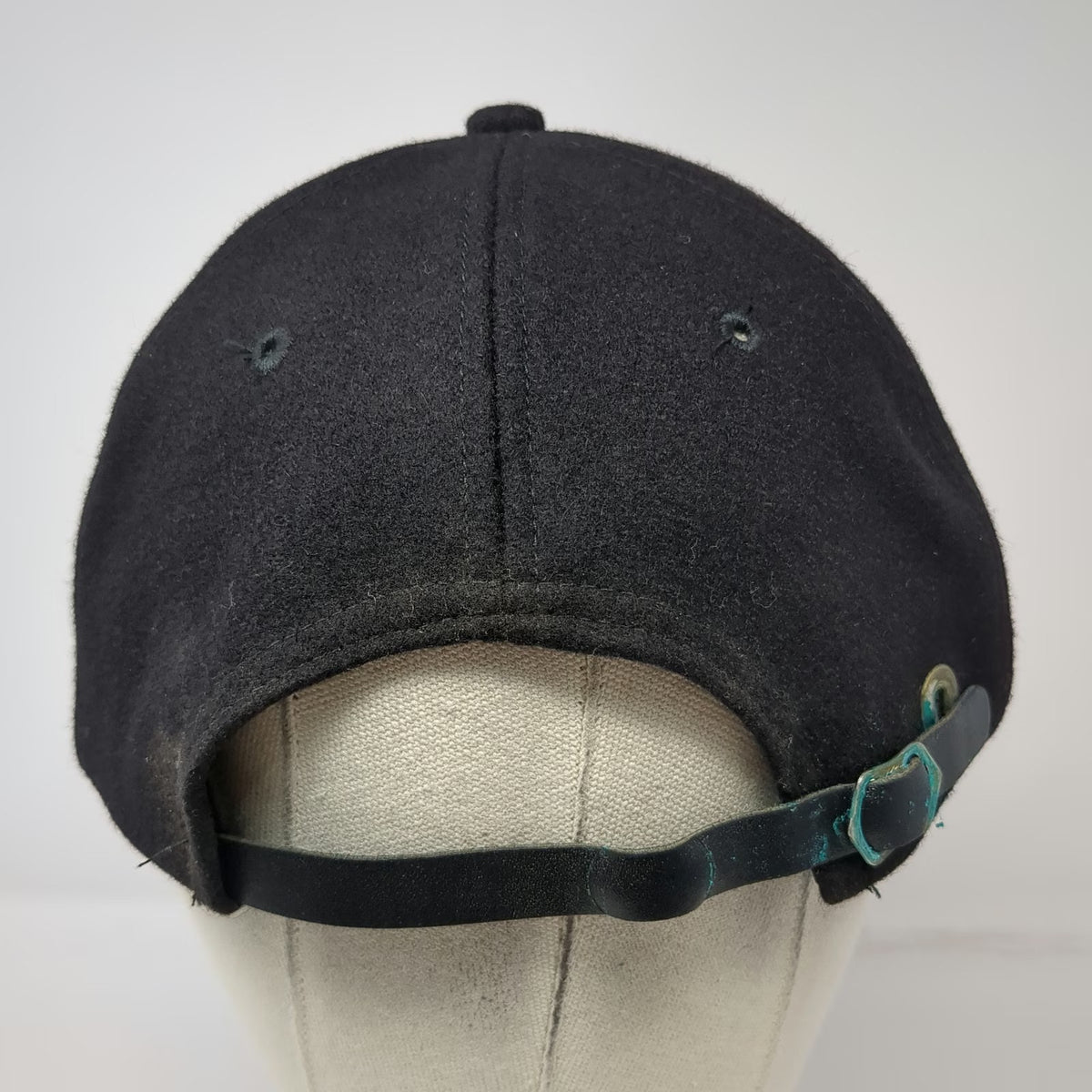 Triangle Headwear Alaska The Last Frontier Black Baseball Cap One Size Wool Hat