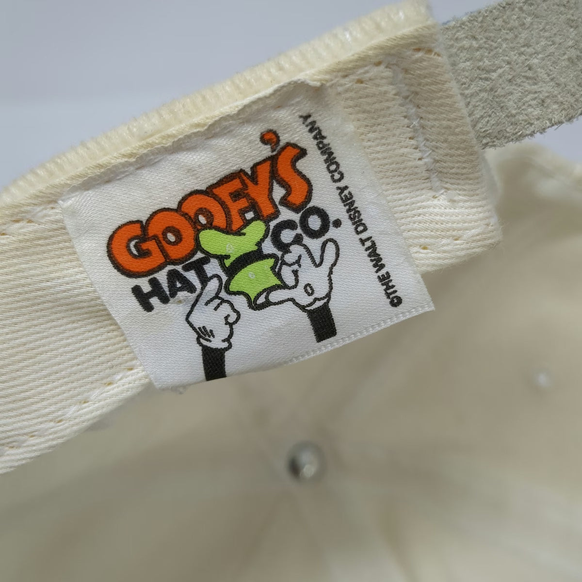 Disney Goofy's Hat Co Baseball Cap White Green Donald Duck Golfing Hat Vintage