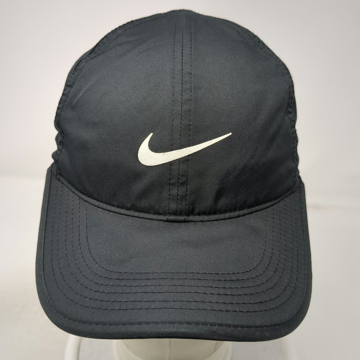 Nike Baseball Cap Black One Size Dri-Fit Featherlight Mesh Strapback Swoosh Hat