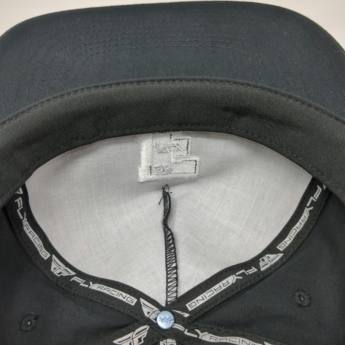 Fly Racing Snapback Black Hat One Size 5 Panel Embroidered Logo 98 Flat Brim