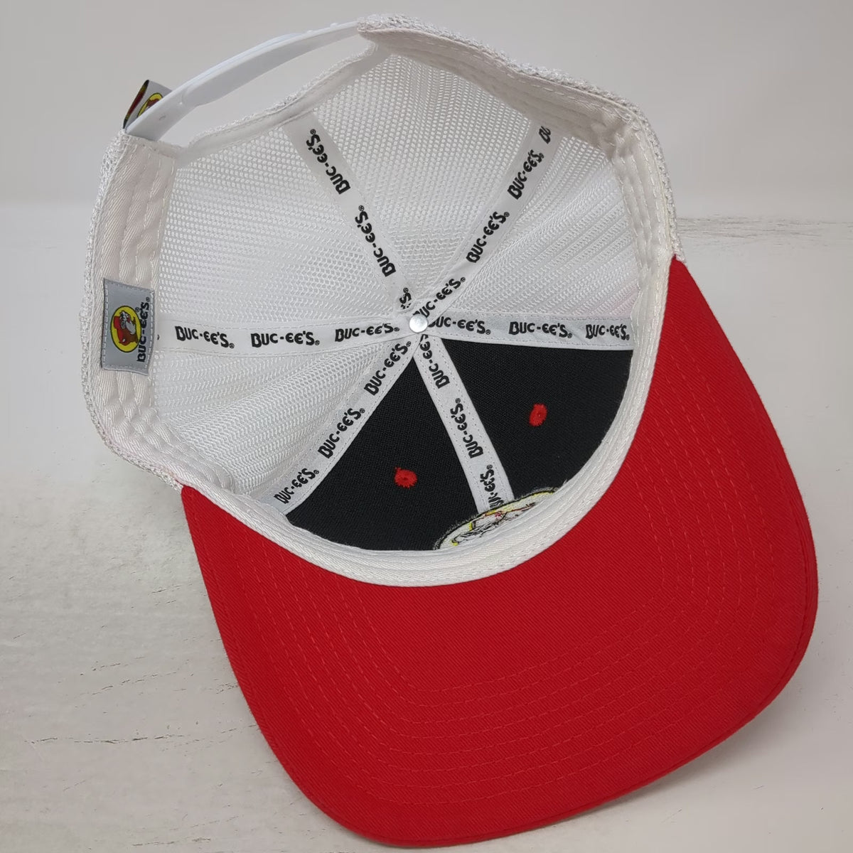 Buc-ee's Trucker Hat Red White One Size Mascot Patch Mesh Snapback Curved Brim