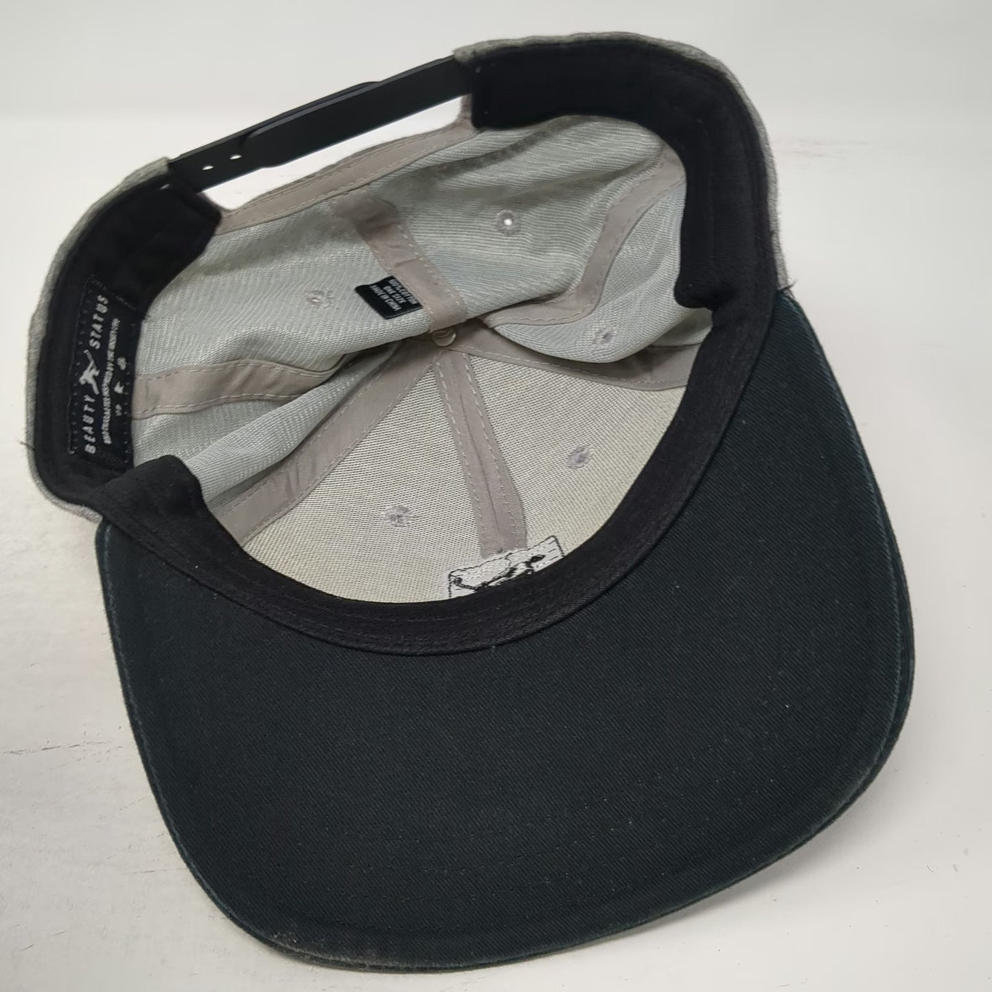 Beauty Status Snapback Gray Black Hat One Size Hockey Jersey Knit Flat Brim