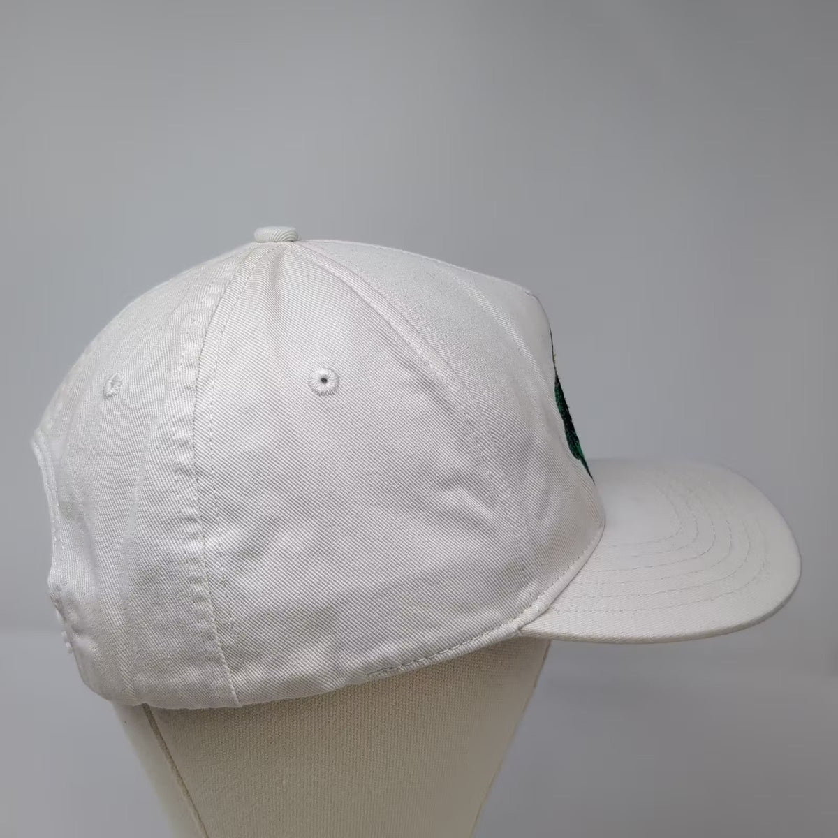 Bass Pro Shops Trucker Hat White OS Vintage Made in USA Snapback Bass Fish Flag