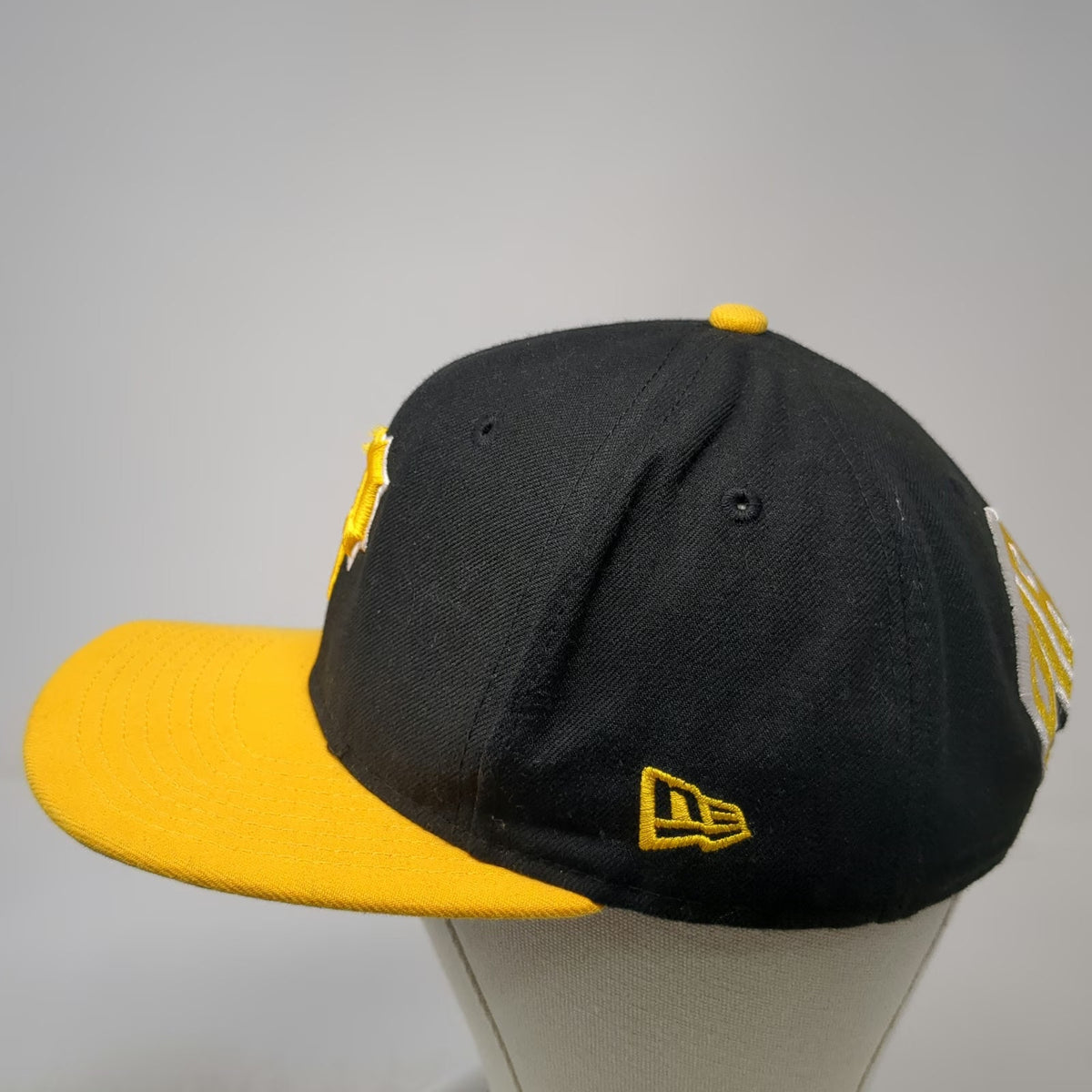 New Era MLB Pittsburgh Pirates Snapback Hat Black Yellow One Size 9FIFTY Brim