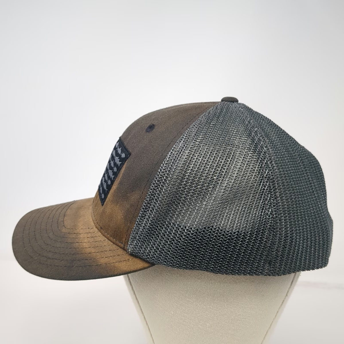 Columbia Baseball Cap Gray XL PFG Fishing American Flag Fish Mesh Back Hat