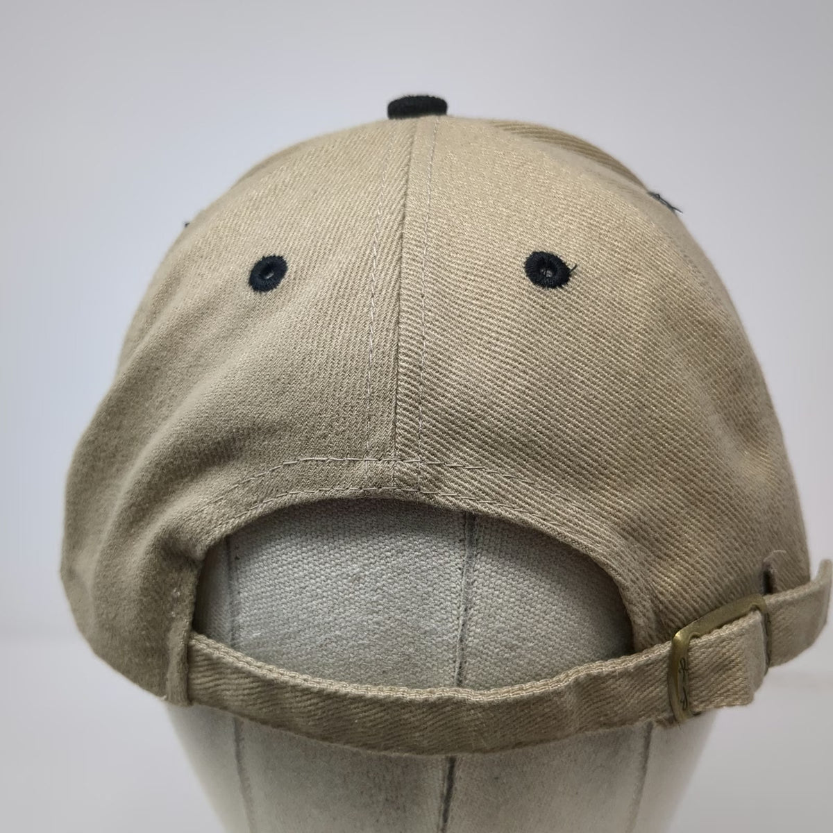 Headmost Baseball Cap Beige One Size Shark Aquarium of Boise Hat Slideback