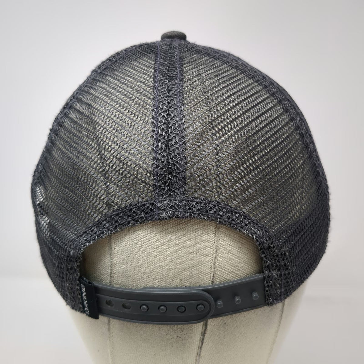 Dakine Gray Aztec Geometric Pattern Leather Patch Trucker Hat One Size Snapback