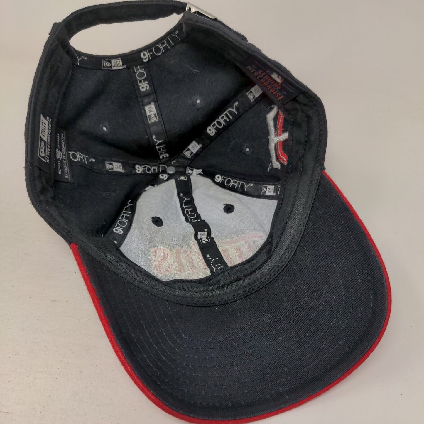 Minnesota Twins Slideback Hat Black Red Embroidered MLB New Era 9Forty Logo