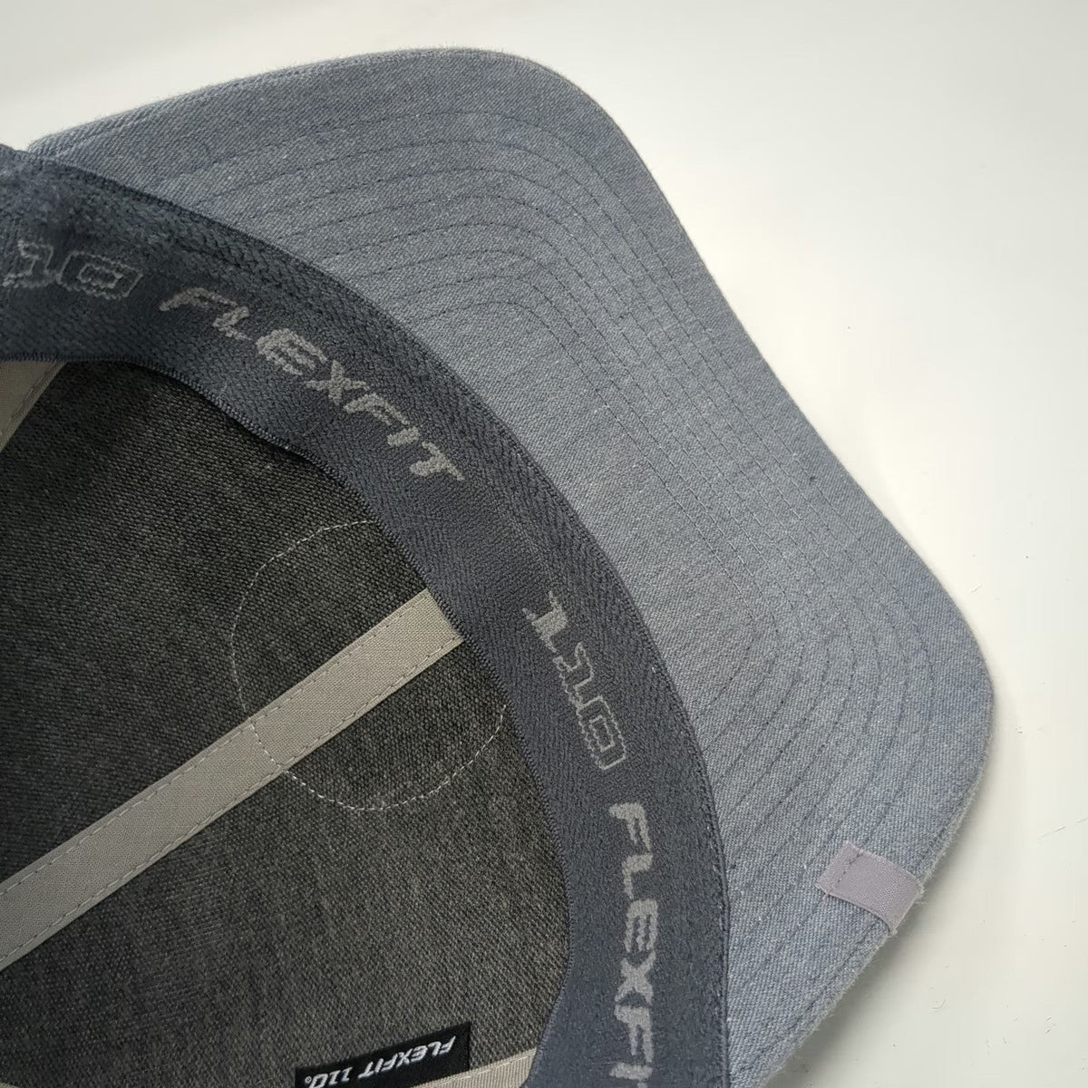 TravisMathew Trucker Hat Gray One Size Quality Electric Patch Mesh Snapback