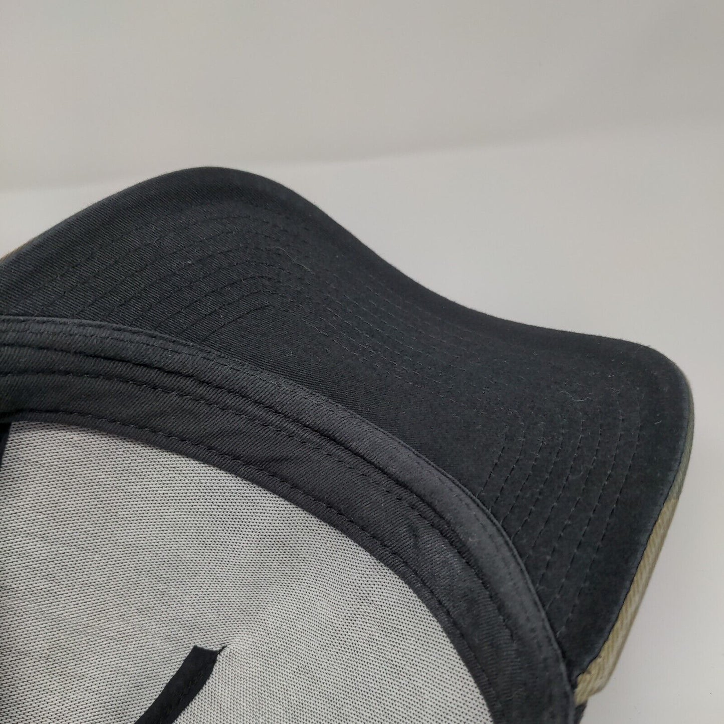 North Shore Lodge Warm Lake ID Snapback Trucker Hat Camouflage OSFM New Era