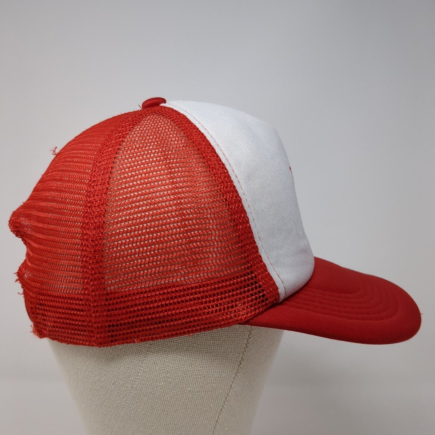 Te Amo Peru Snapback Mesh Back Trucker Hat Red One Size Colorblock