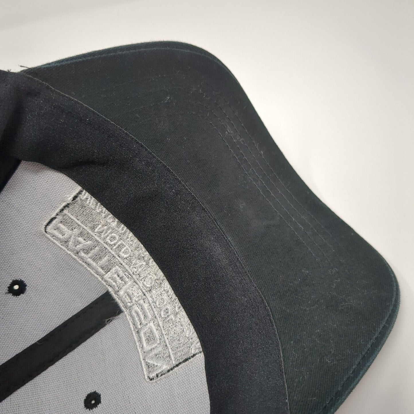 Patterson Mold And Tool Fitted Hat Black L/XL Embroidered 6 Panel Cap America