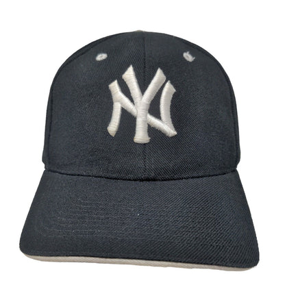 Unbranded Men's Strapback Hat Black OSFA Embroidered New York Yankees Logo MLB