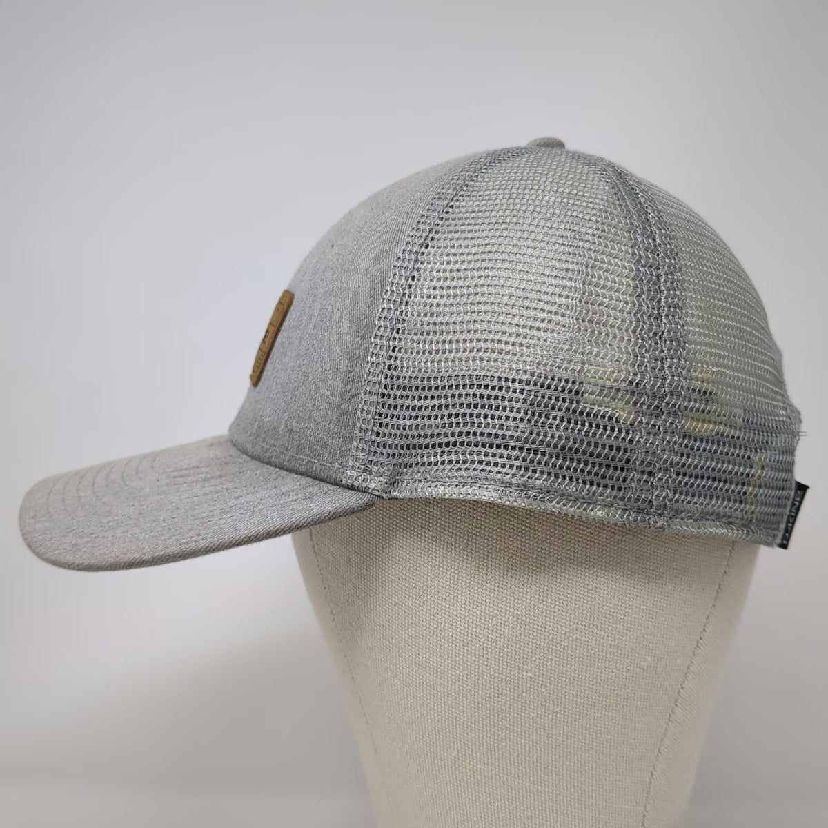 Dakine Trucker Hat Gray One Size Mesh Back Snapback Logo Patch Curved Brim