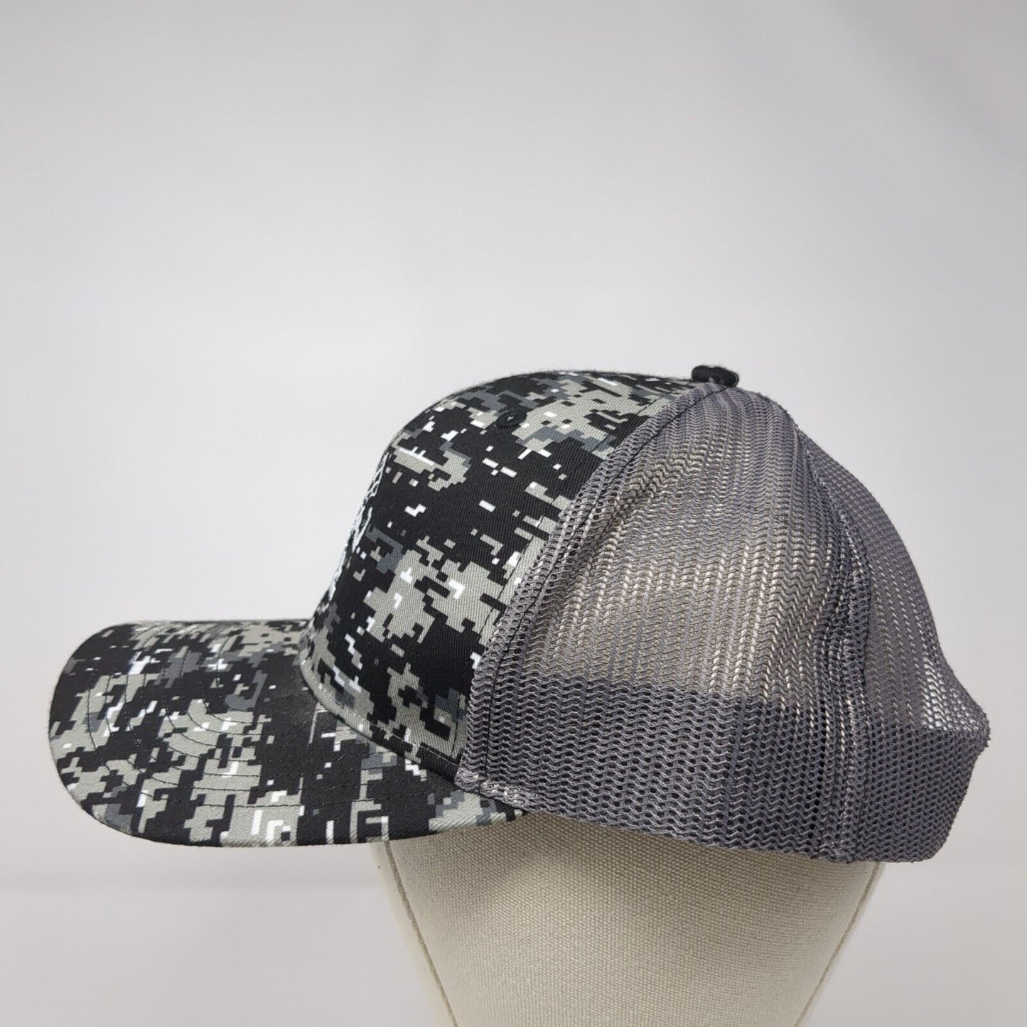 Richardson Snapback Trucker Hat Camo OSFA Embroidered Logo Mesh Back