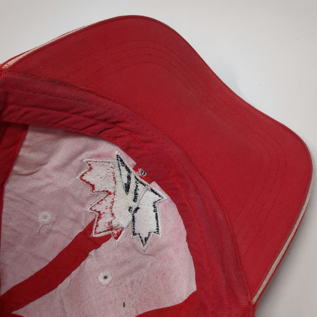 The Home Game Canada Hockey Red Baseball Cap One Size Strapback Maple Leaf Hat