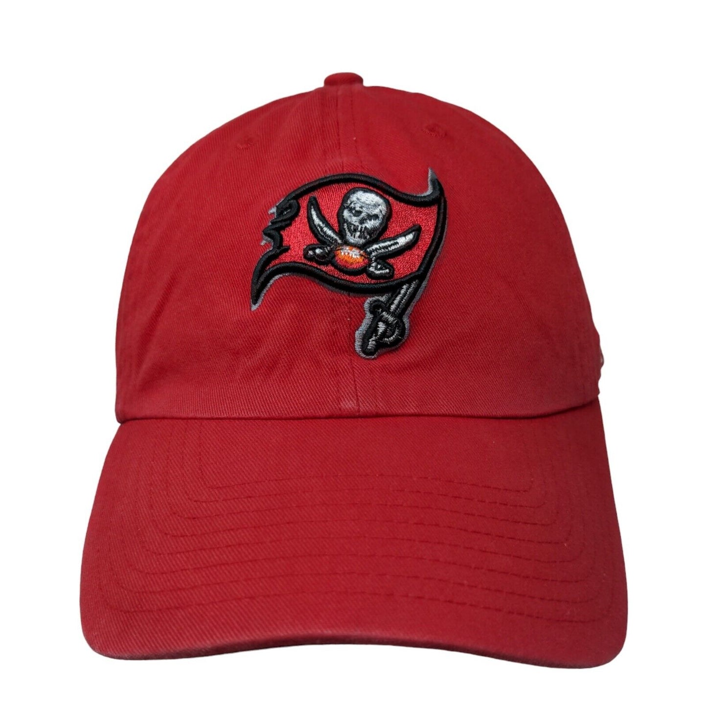 '47 Brand Men's Slideback Hat Red OSFA Tampa Bay Buccaneers Embroidered Logo