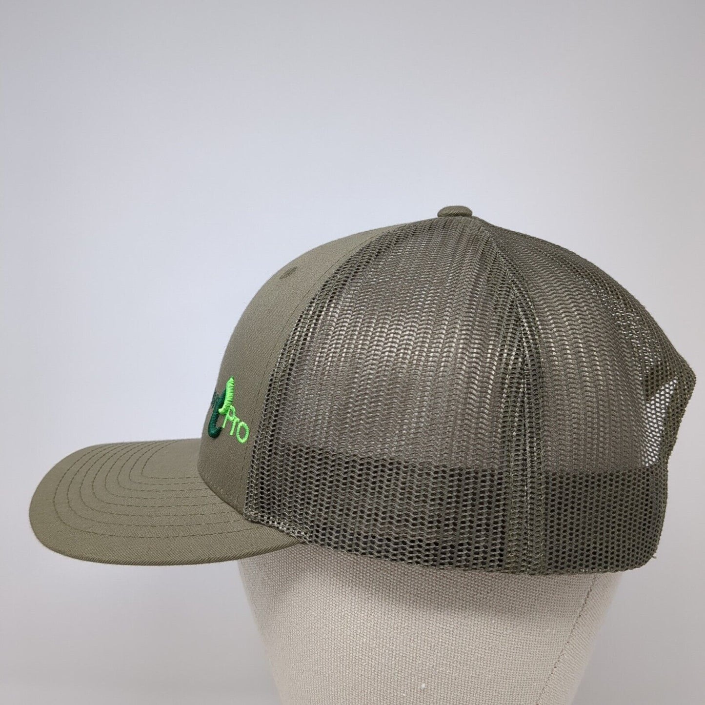 Lawn Pro Snapback Trucker Hat Green M/L Adjustable Mesh Back Richardson
