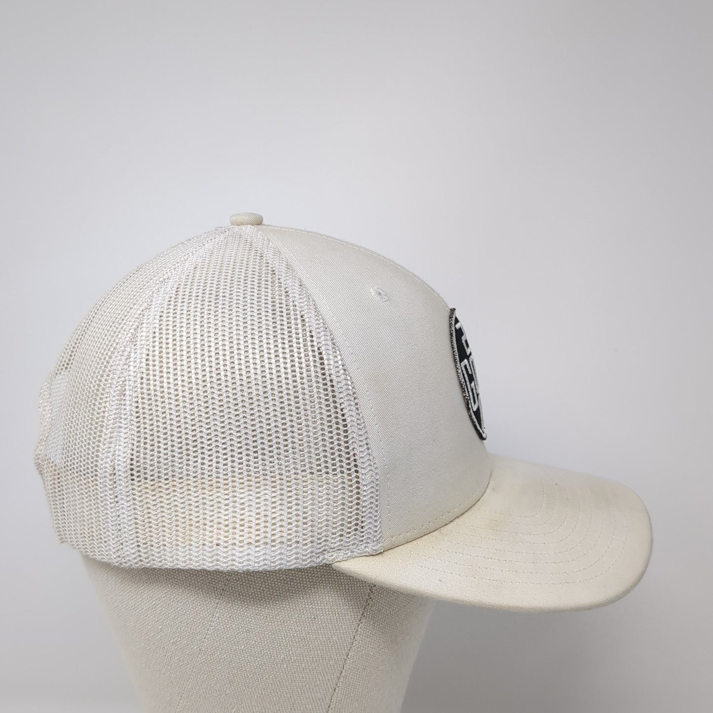 Golf 208 Snapback Trucker Hat Beige One Size Adjustable Mesh Back Richardson