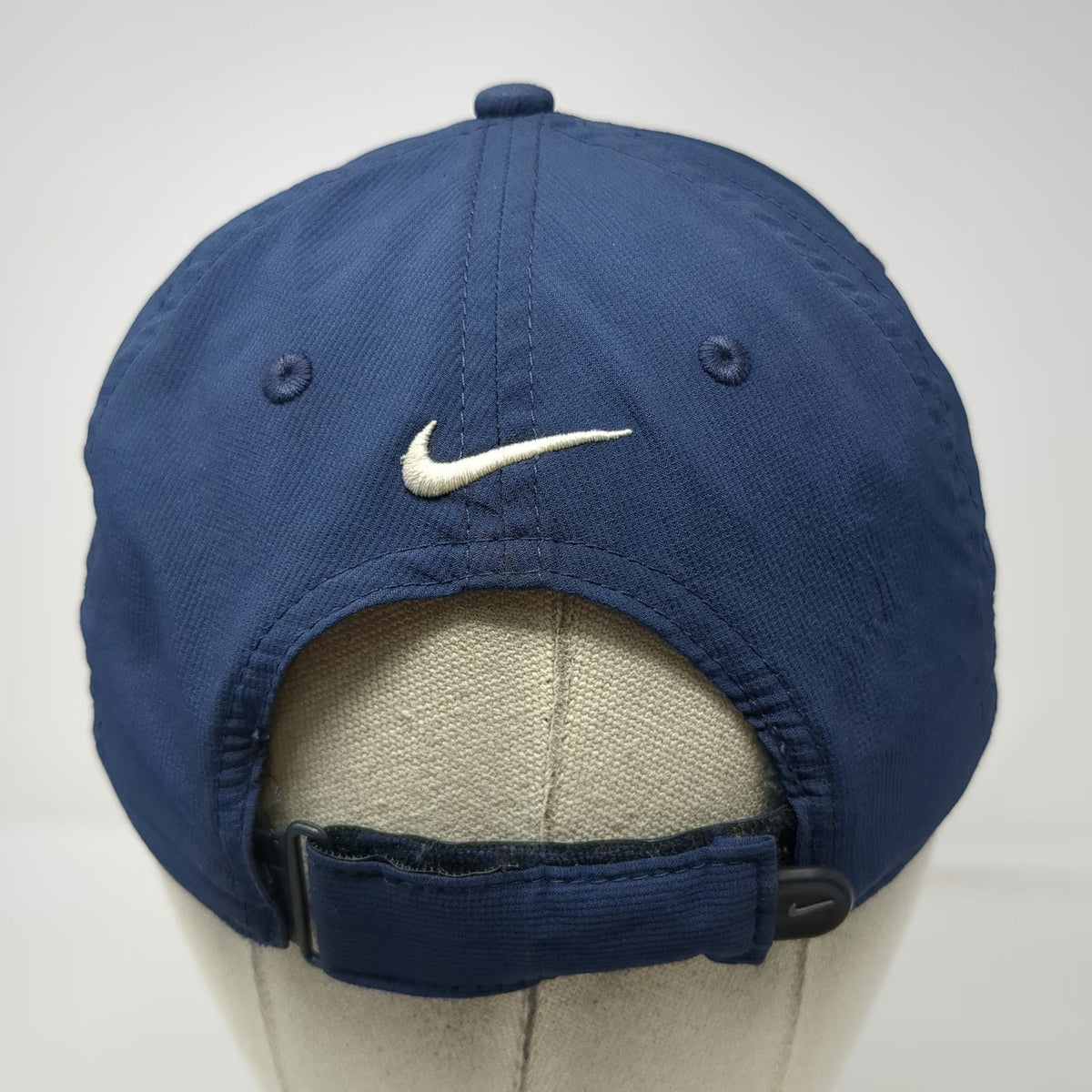 Nike Blue Baseball Cap One Size Strapback Embroidered Swoosh Logo Athletic Hat