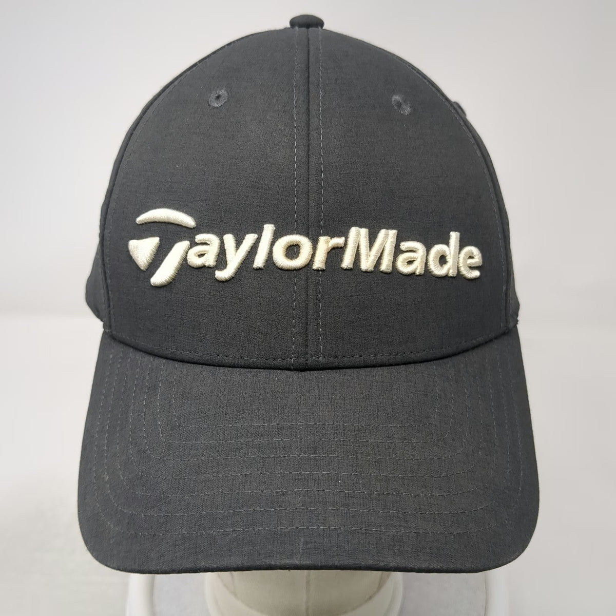 TaylorMade Baseball Cap Gray White One Size Strapback Curved Brim Golf Hat
