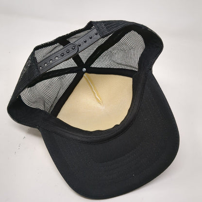 Heart Montana MT Snapback Mesh Back Trucker Hat Black OSFA Colorblock