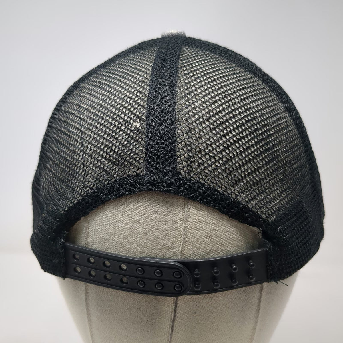 ECHO Trucker Hat Gray OSFM Mesh Back Chainsaw Outdoor Power Equipment Snapback