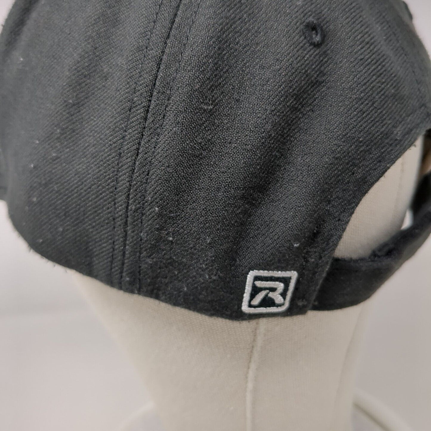 SB Strapback Hat Black Medium-Large Adjustable Embroidered Richardson