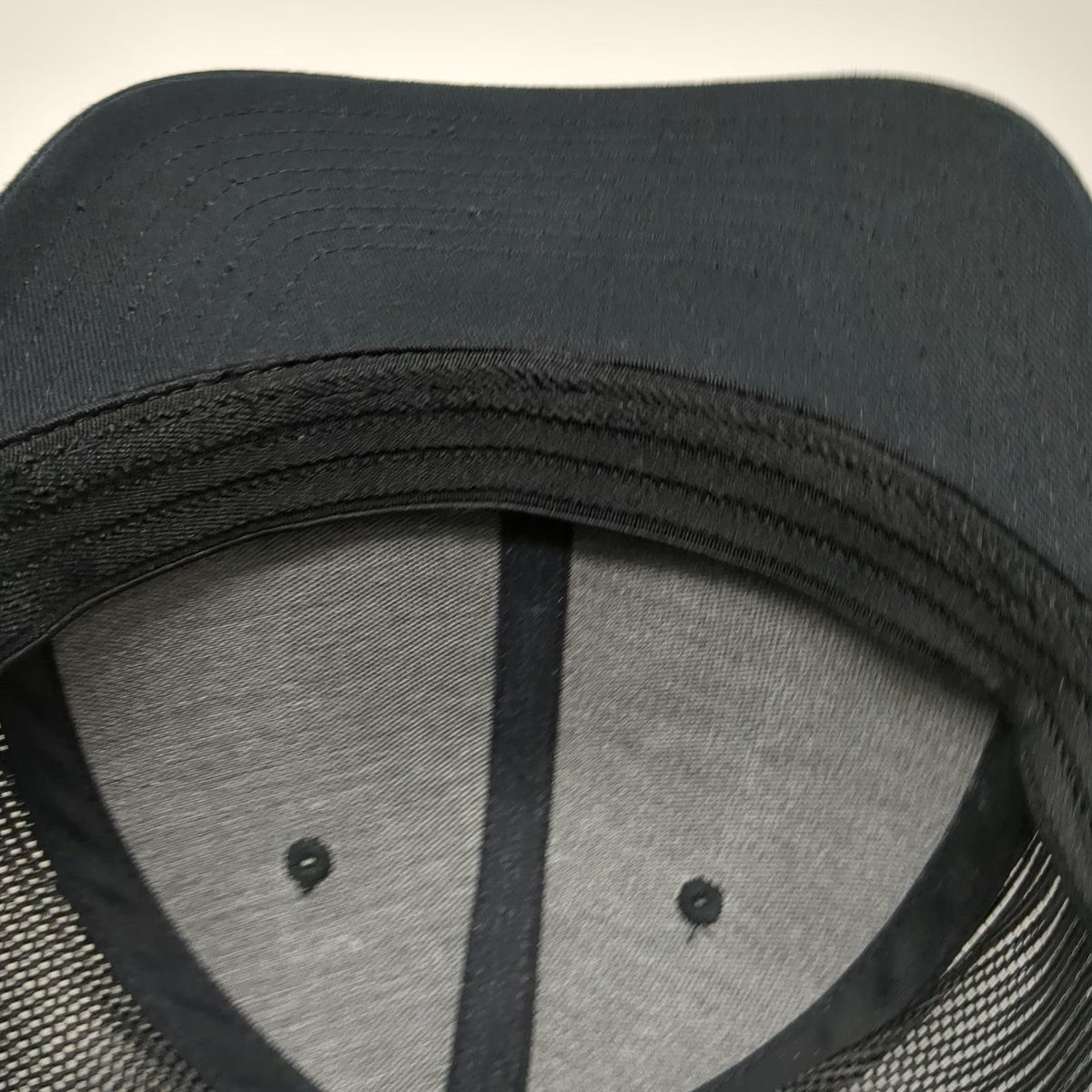 Columbia Baseball Cap Black XL Tree Flag Patch Mesh Back Flexfit Outdoor Hat
