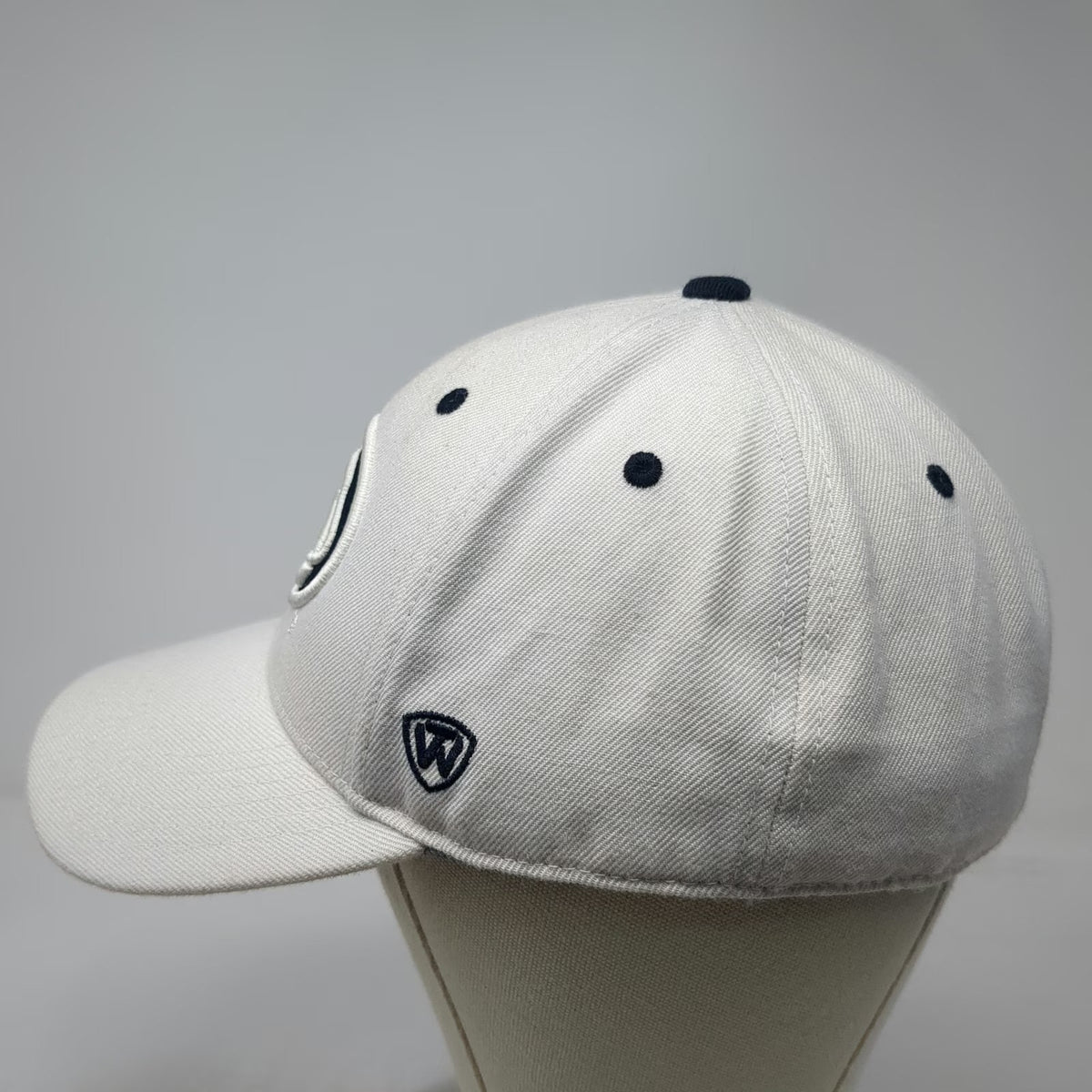 Penn State Nittany Lions NCAA Top of the World Cap White Blue 7 3/8 Fitted Hat