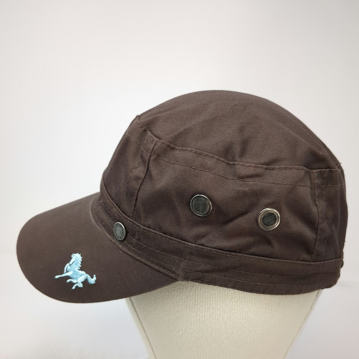 Isotoner Army Cap Brown One Size Horse Embroidery Elastic Back Hat Flat Top