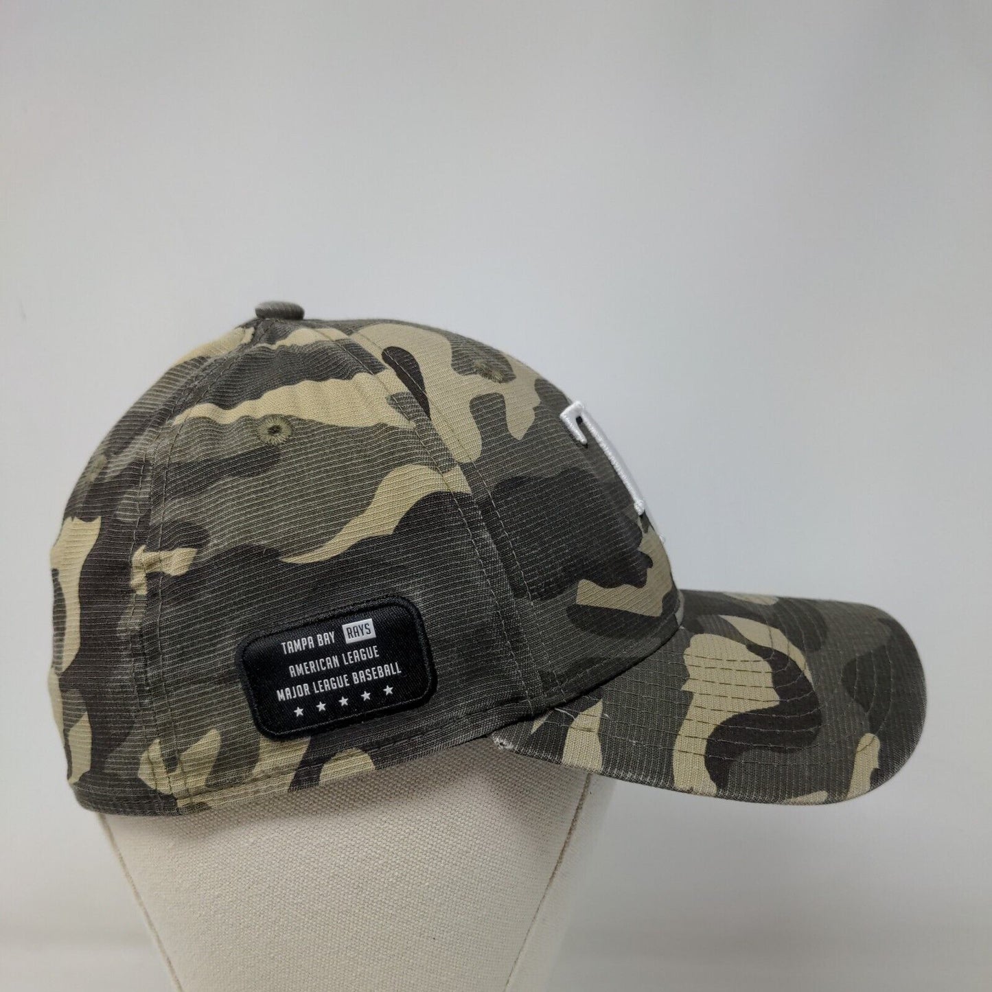 New Era Men's Fitted Hat Camo Size M-L Embroidered Tampa Bay Rays MLB 39Thirty