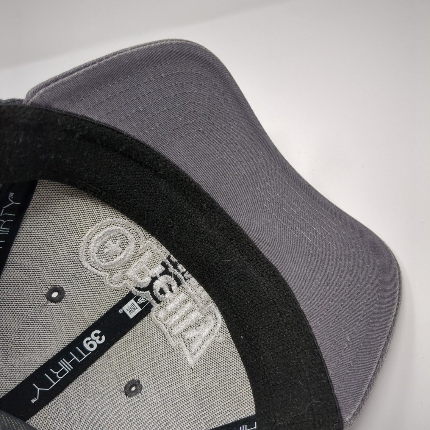 O'Reilly Auto Parts Fitted Hat Gray Medium-Large Stretch New Era 6 Panel