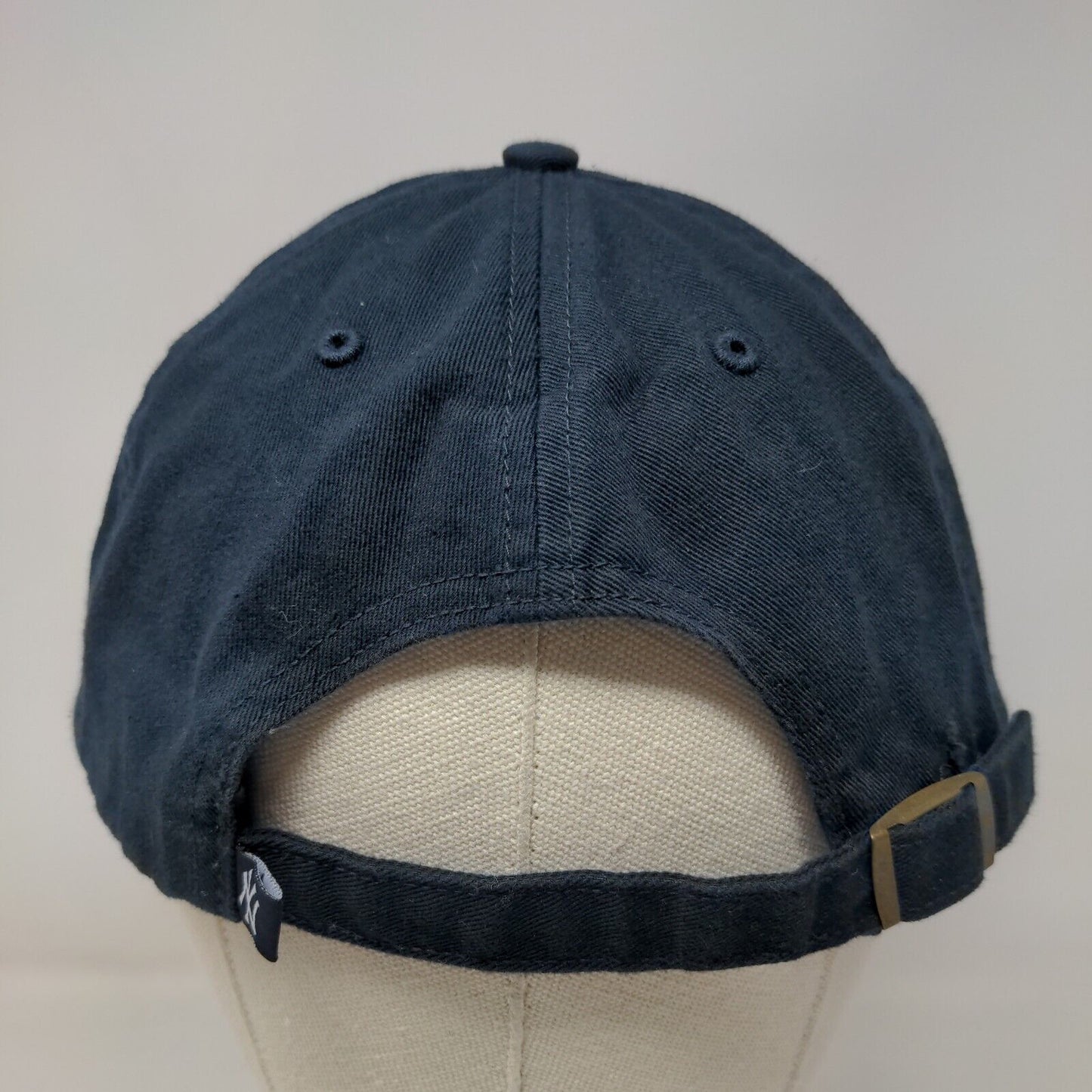 Fan Favorite Men's Slideback Hat Blue OSFA Embroidered New York Yankees Logo