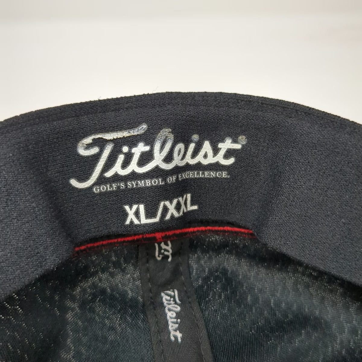 Titleist Baseball Cap Black XL Pro V1 FootJoy Performance Mesh Stretch Fit Hat