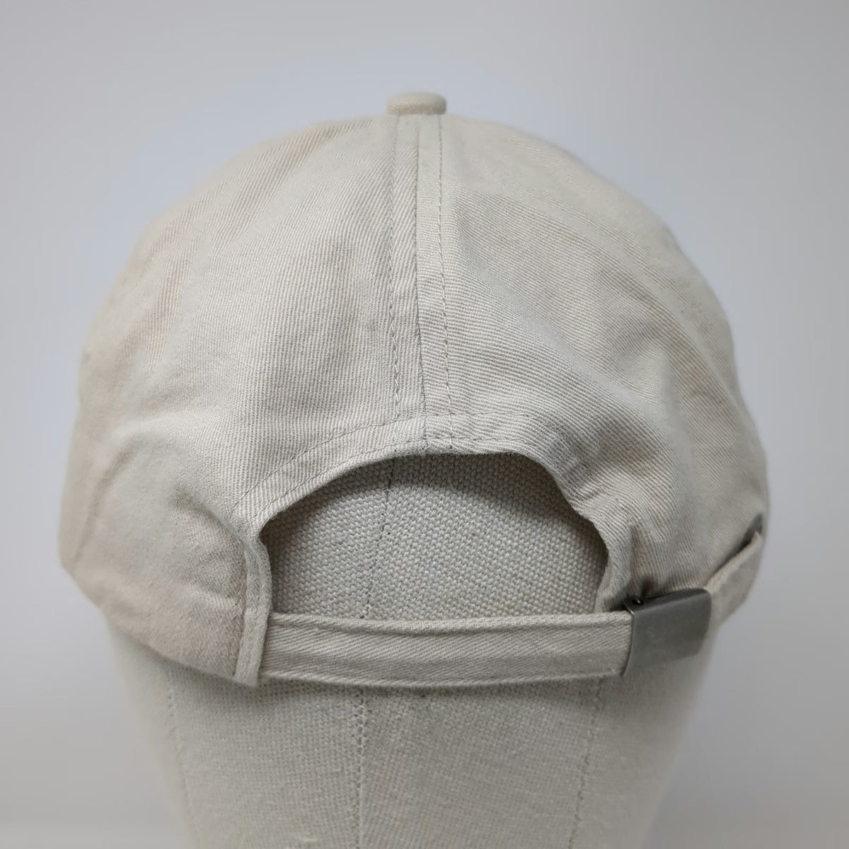 Gulfstream Baseball Cap Beige One Size Slideback Black Sandwich Brim Hat