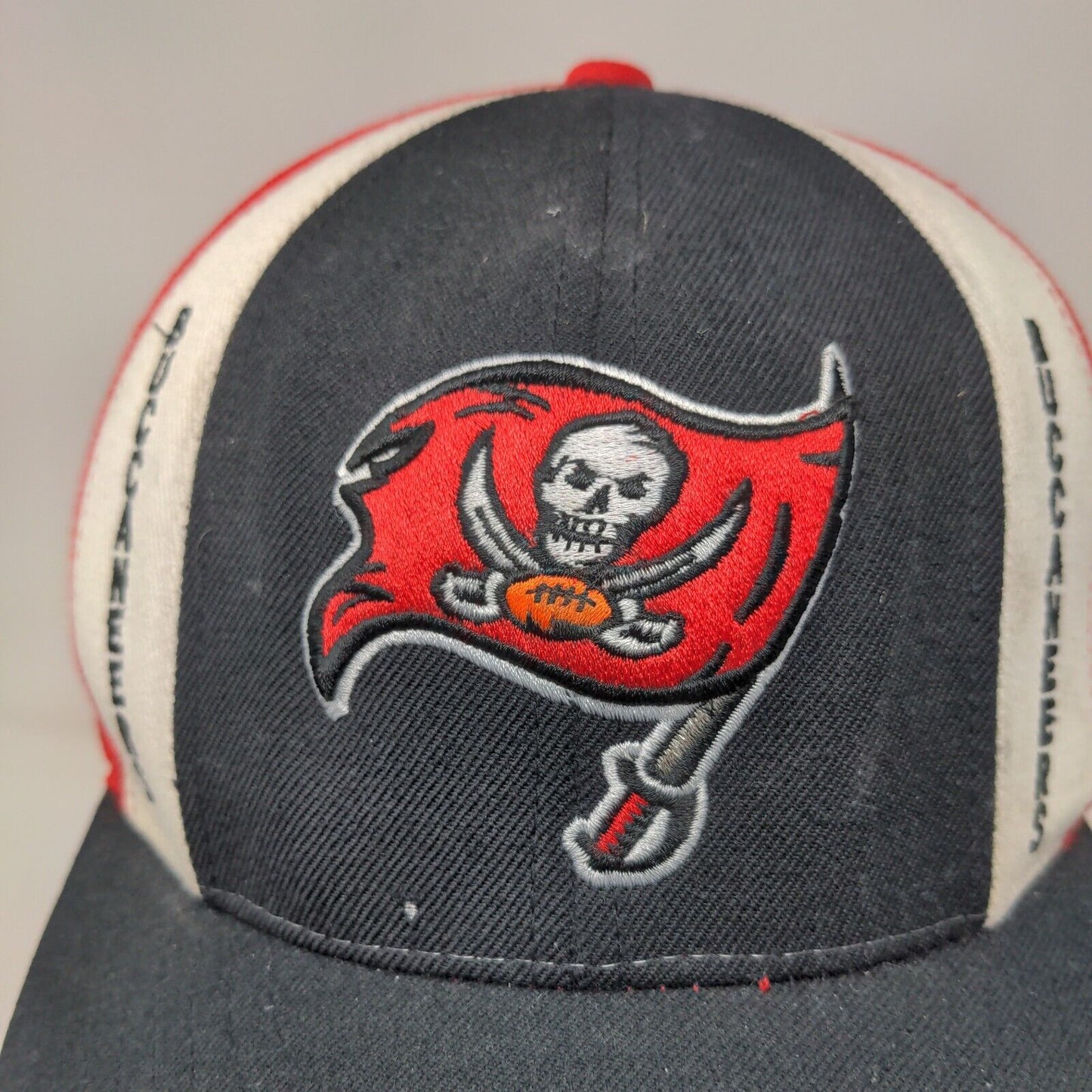 Tampa Bay Buccaneers Fitted Hat Multicolor 7 1/2 Reebok NFL 100% Wool