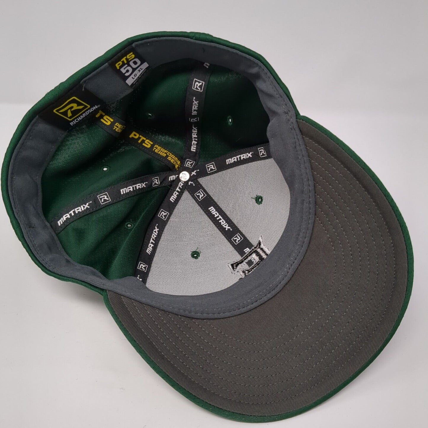 E Mustangs Fitted Hat Green L-XL Embroidered 6 Panel Richardson Matrix