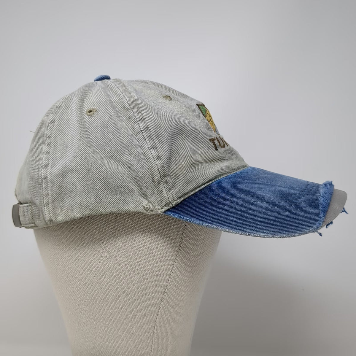 Turtle Bay Redding California Baseball Cap Beige Blue One Size Distressed Hat