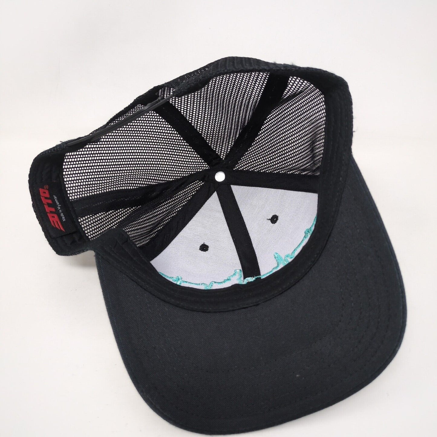 Heartbeat Wave Snapback Mesh Back Trucker Hat Black OSFM Embroidered Otto