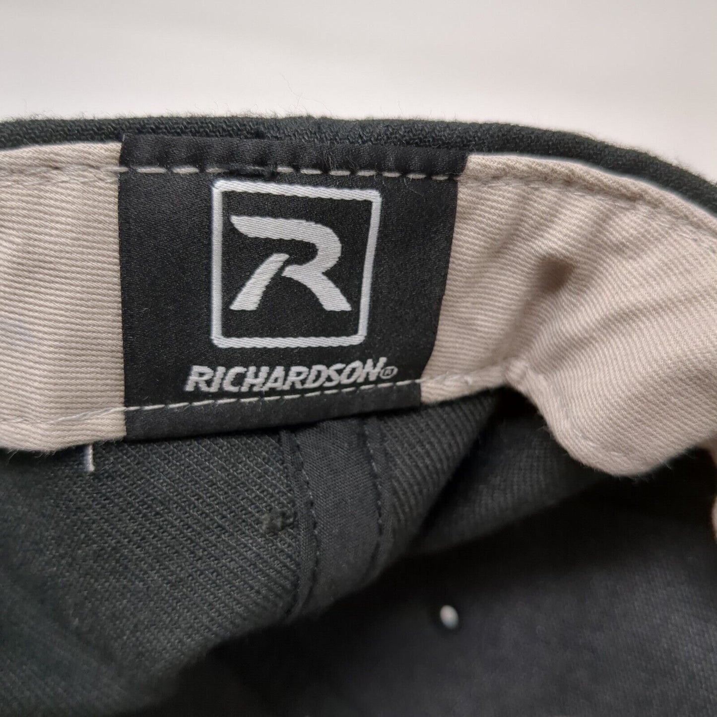 SB Strapback Hat Black Medium-Large Adjustable Embroidered Richardson