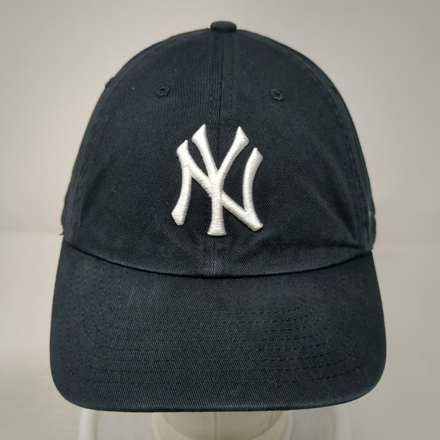 New York Yankees MLB '47 Baseball Cap Black One Size Cotton Slideback Logo Hat