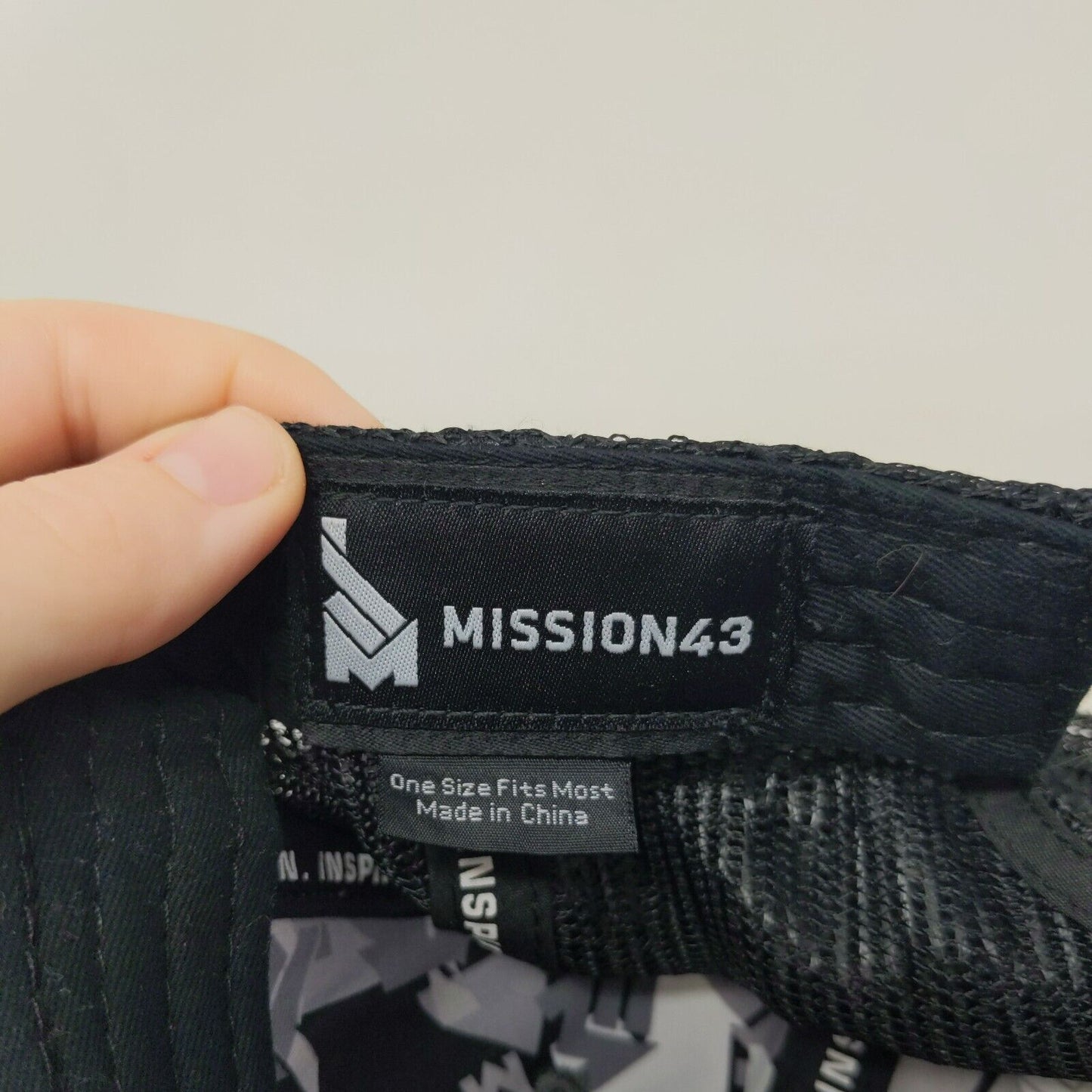 43 Inc Snapback Mesh Back Trucker Hat Black OSFM Adjustable Mission 43